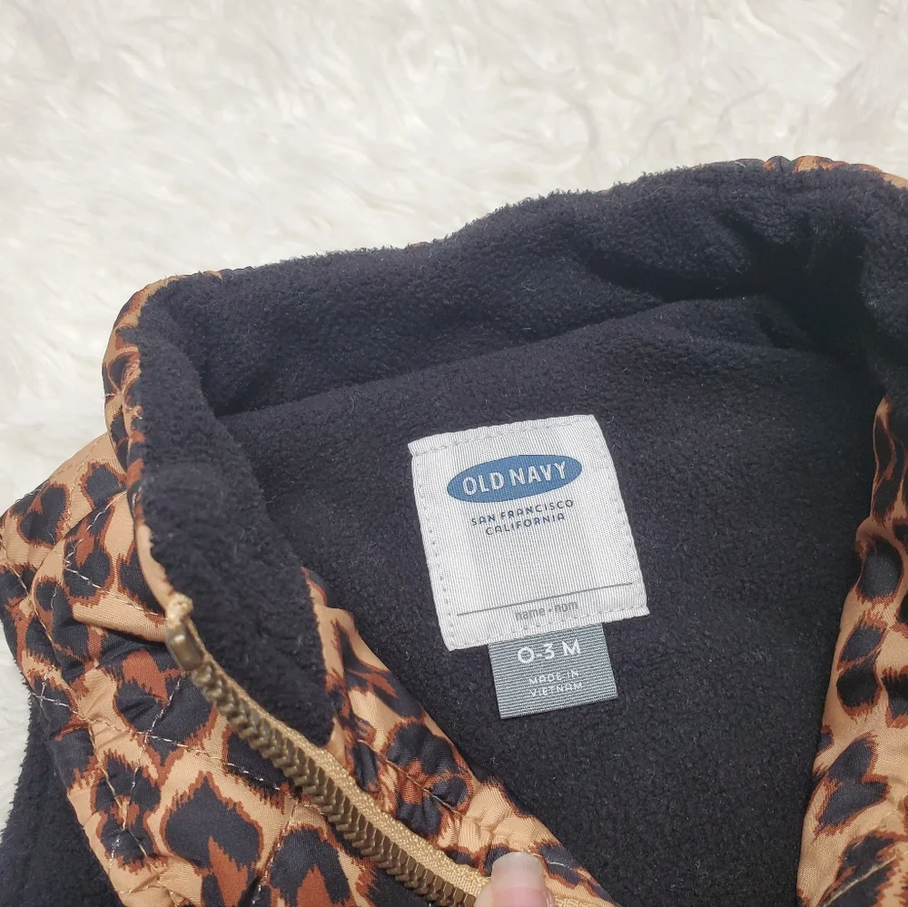 Nwot Baby Old Navy Animal Print Puffer Vest